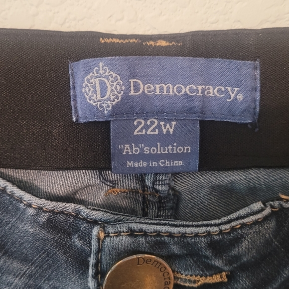 Democracy Ab Solution Jeans (22W) - Picture 2 of 8